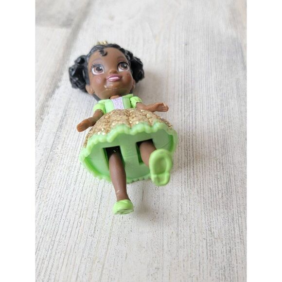 Hasbro princess frog baby toddler Tiana mini doll toy figure Disney - Picture 3 of 5